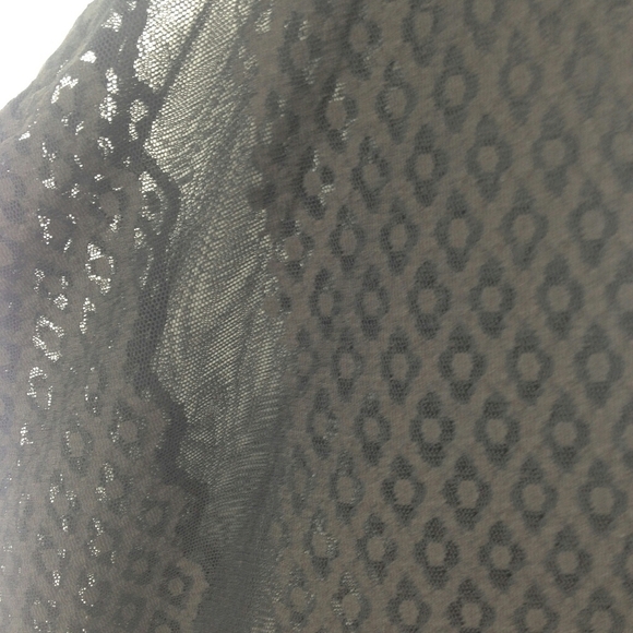 Guess Black Lace Flowy Blouse Size XS - Picture 6 of 7